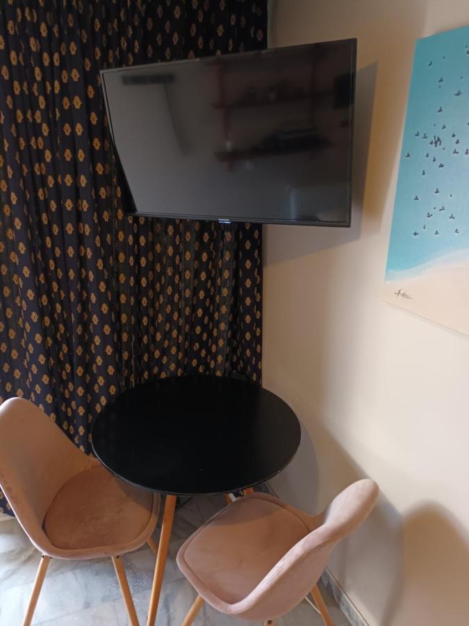 Top Floor Studio Near Metro&View&200Mbps Афіни Екстер'єр фото