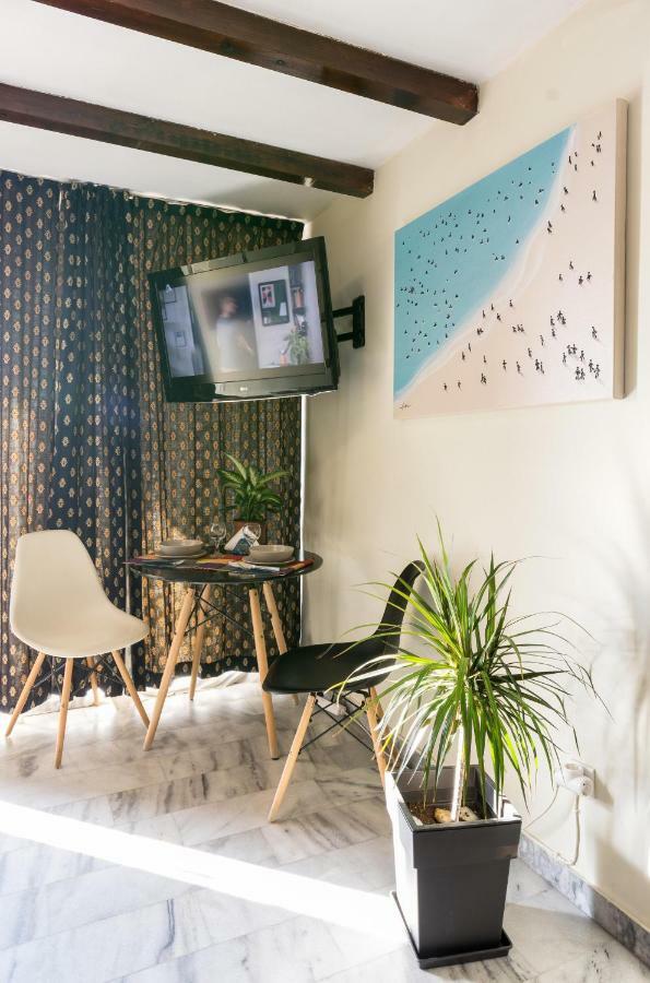 Top Floor Studio Near Metro&View&200Mbps Афіни Екстер'єр фото