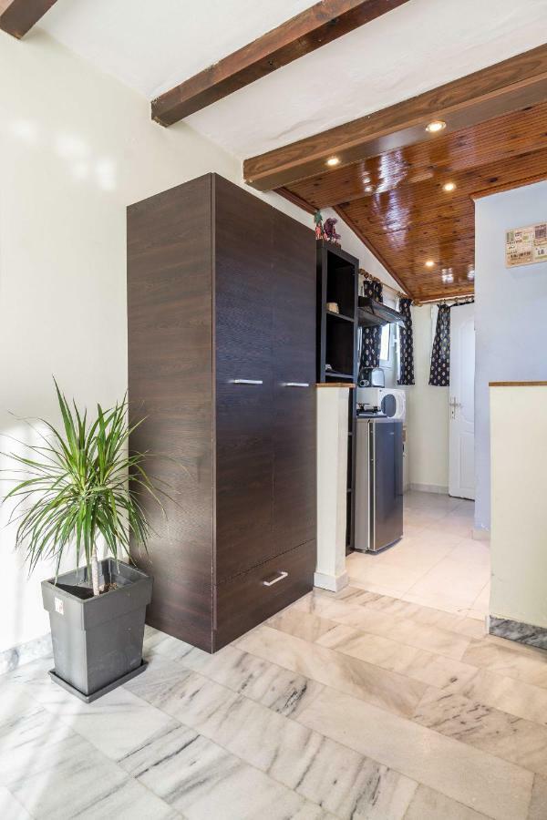Top Floor Studio Near Metro&View&200Mbps Афіни Екстер'єр фото